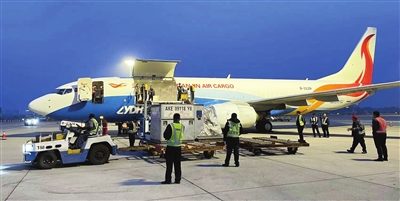天津货运航空开通“深圳宝安