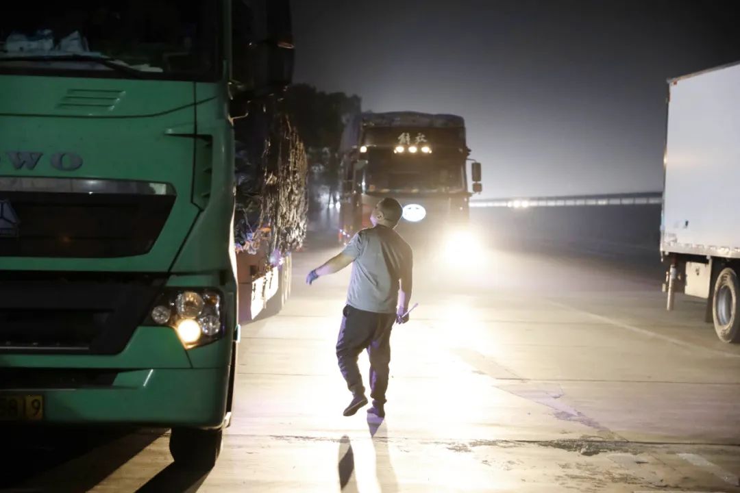 台湾快递深圳物流